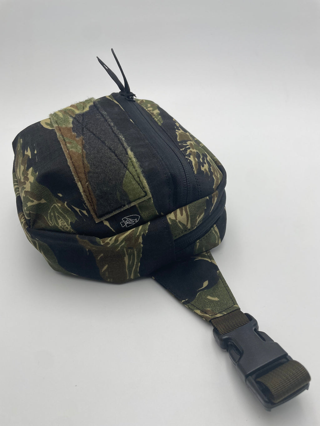 Multifunctional Fanny Pack (Various Colors and Patterns)